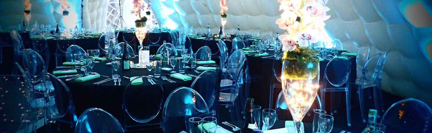 Boutique events company Igloo Disco hosted this stunning Bat Mitzvah furnished with modern seating in a comfortable inflatable marquee